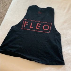 Fleo crop size small